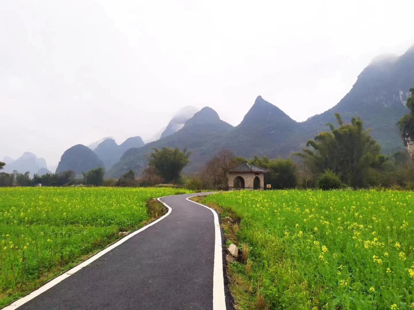 Dreamland Inn Yangshuo Exterior photo