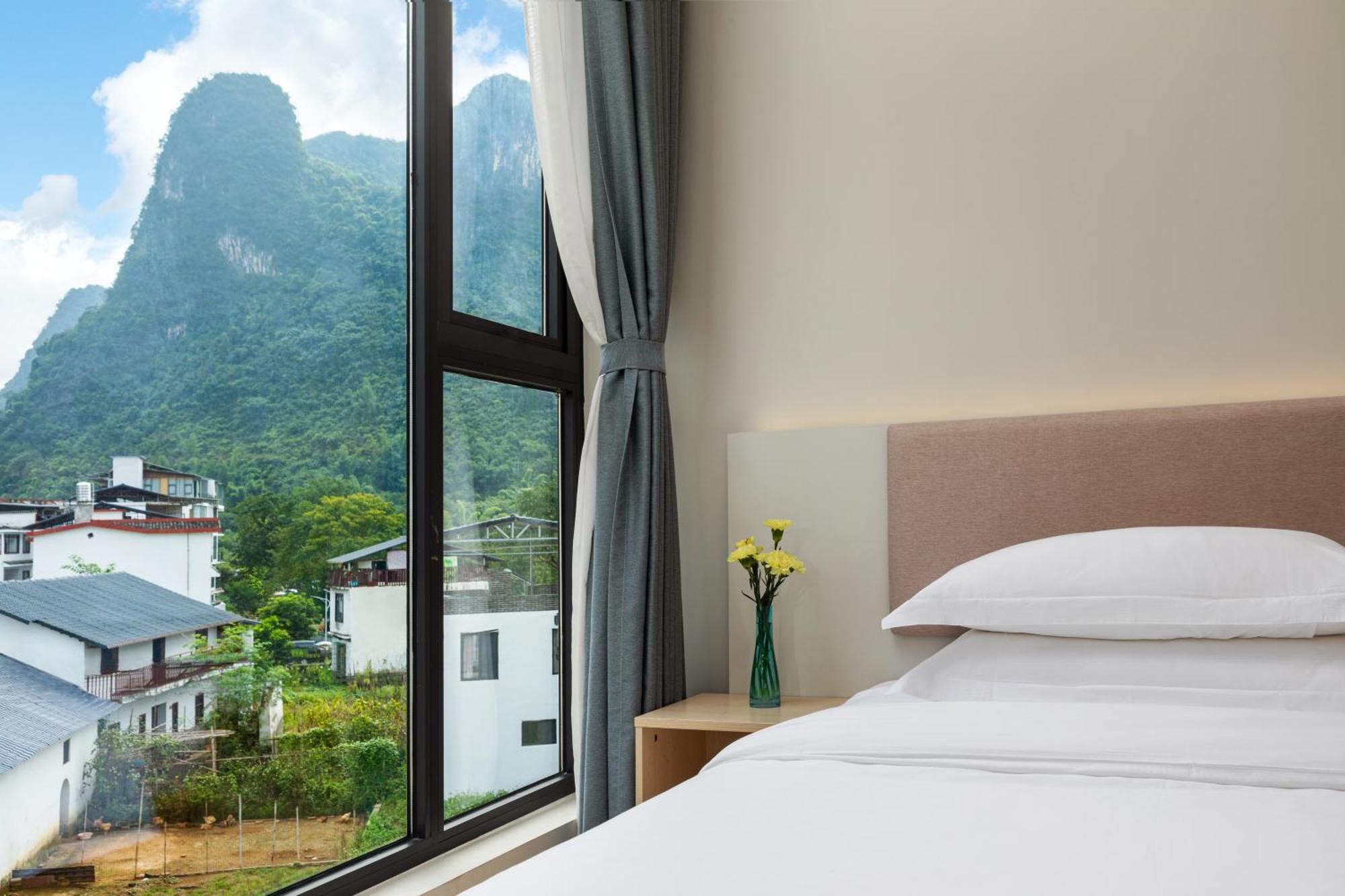 Dreamland Inn Yangshuo Exterior photo
