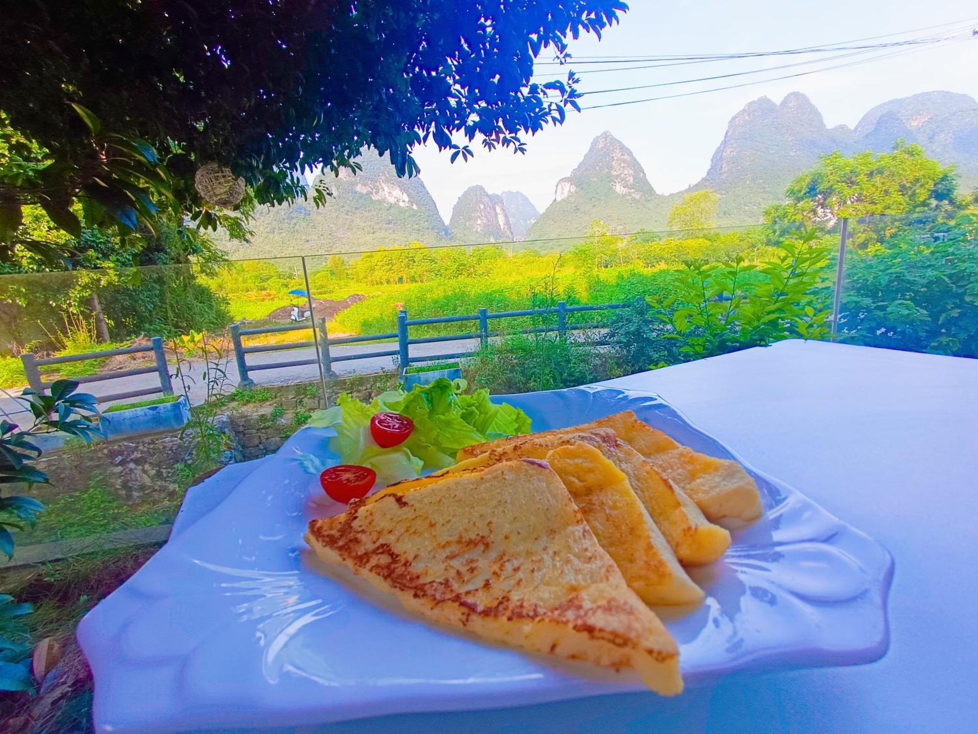 Dreamland Inn Yangshuo Exterior photo